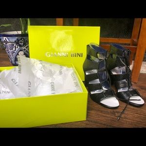 Gianni Bini Zeta heels 6.5